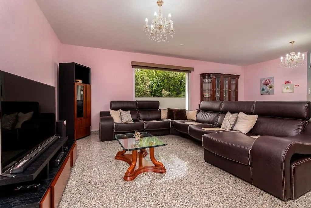 Villa Salinas - Relax In The Paradise Surronded By Nature And Heated Swimpool Paul do Mar  0*, Paul do Mar (Madeira) Portugal