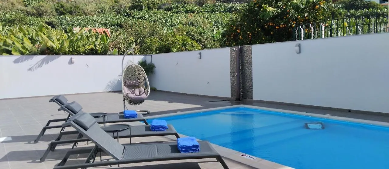Villa Salinas - Relax In The Paradise Surronded By Nature And Heated Swimpool Paul do Mar  Paul do Mar (Madeira)